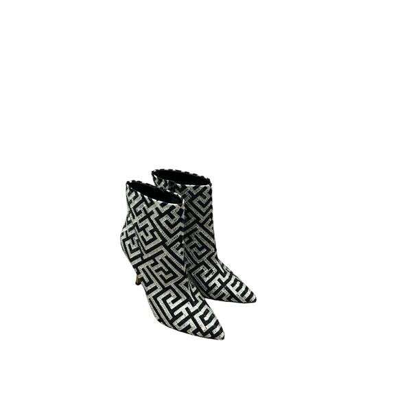 INC Women’sBlack & White Geometric Ankle Booties With Gold Heel -Size 5 1/2 M36 - Picture 2 of 7